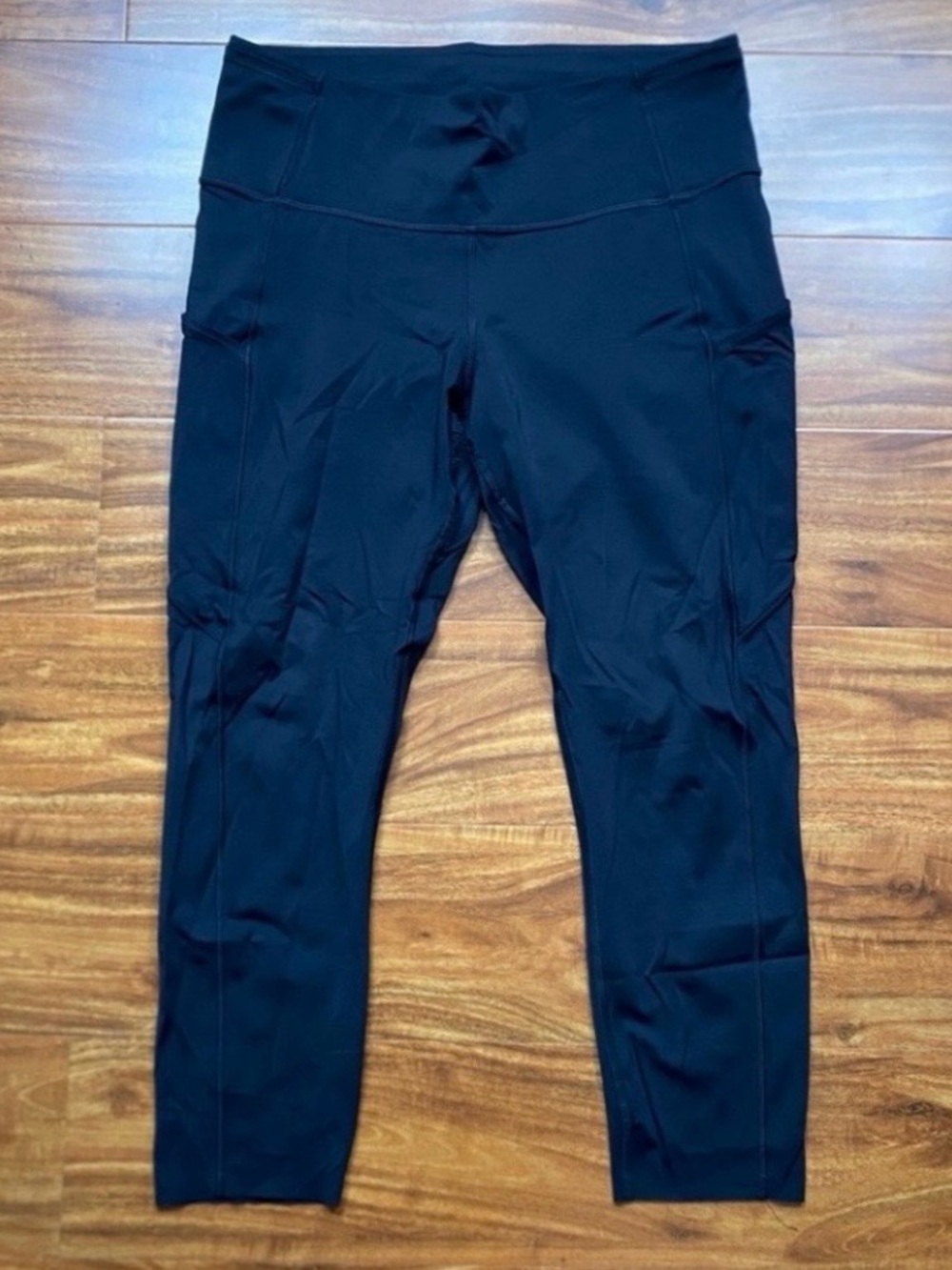 Lululemon Womens Black Fast & Free Crop 21" Leggings Size 10 Active Running Yoga
